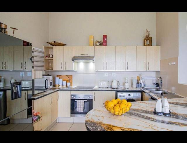 2 BEDROOM APARTMENT FOR SALE IN JACKAL CREEK GOLF ESTATE